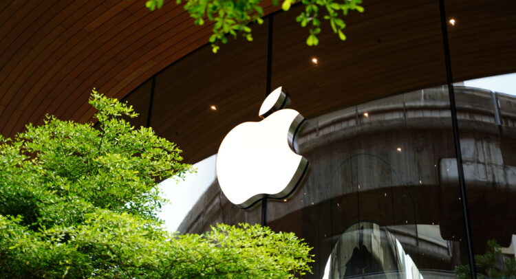 ‘No Near-Term Catalyst,’ KeyBanc on Apple Stock